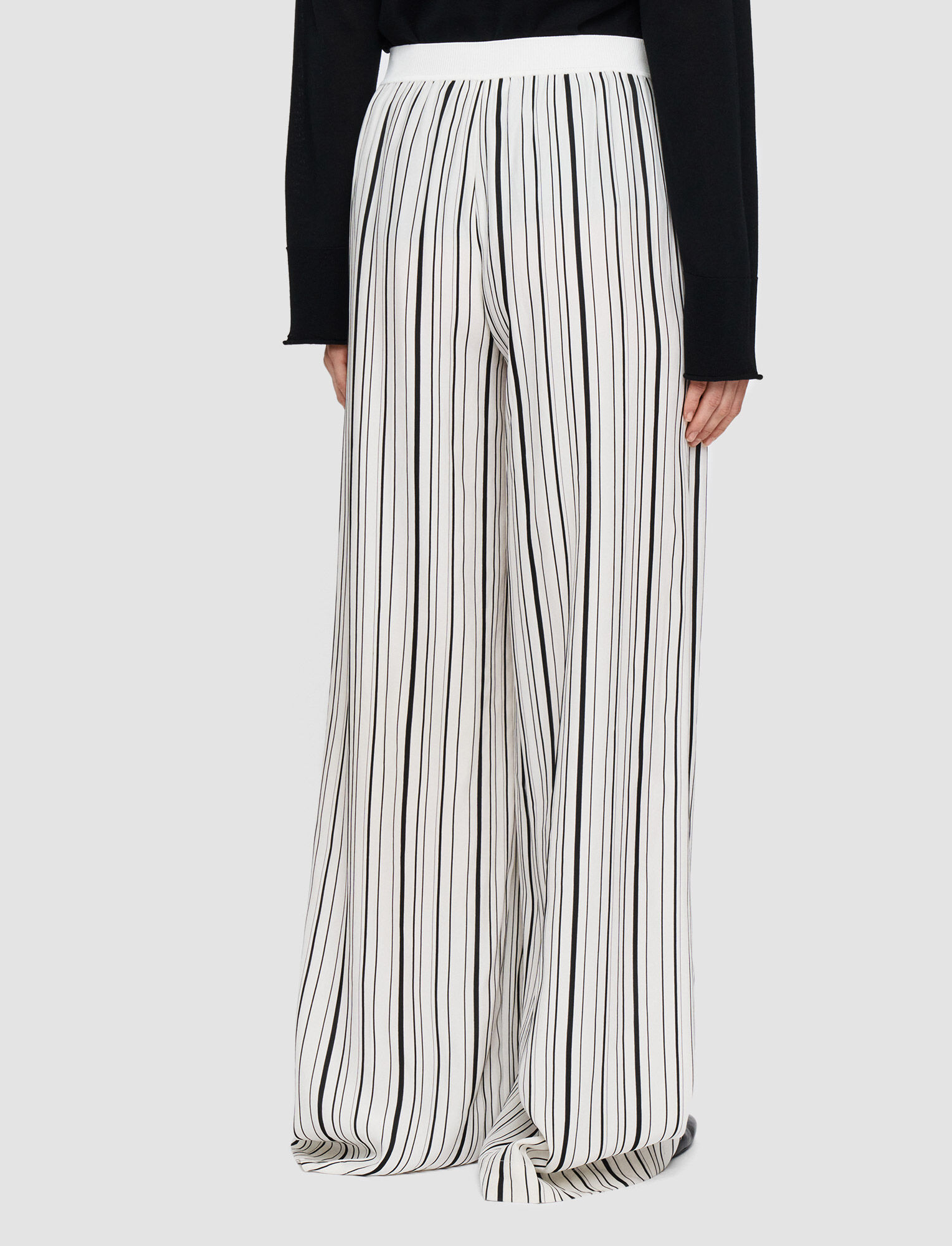 Joseph, Silk Animation Hulin Trousers, in Oyster White/Black