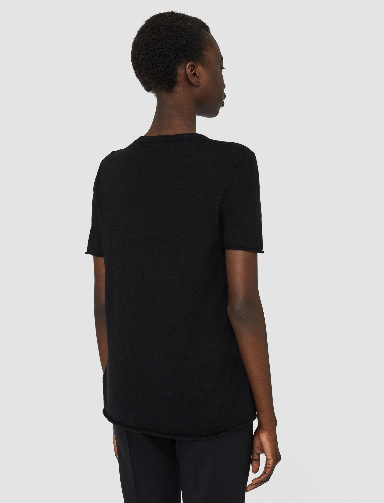 Shop Joseph Cotton  T-shirt In Black