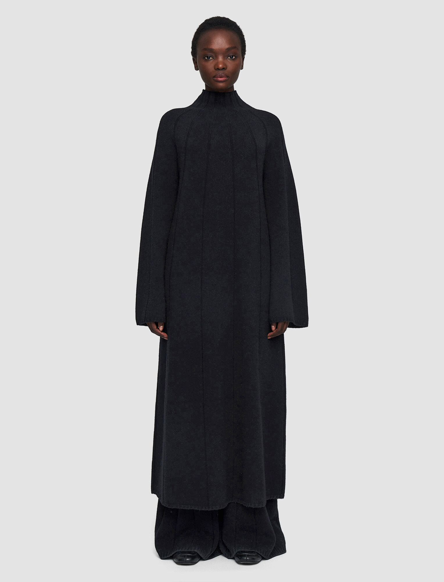 Joseph Soft Wool Dress In Black