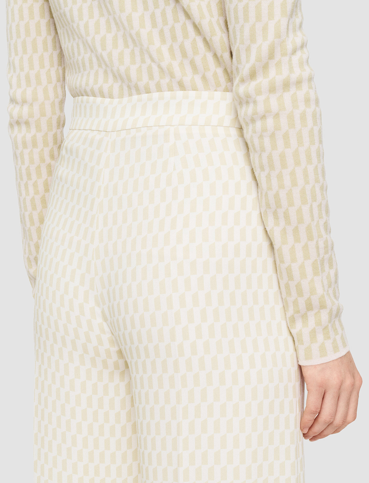 Joseph, Alcove Print Alane Trousers, in Pale Olive/Ivory