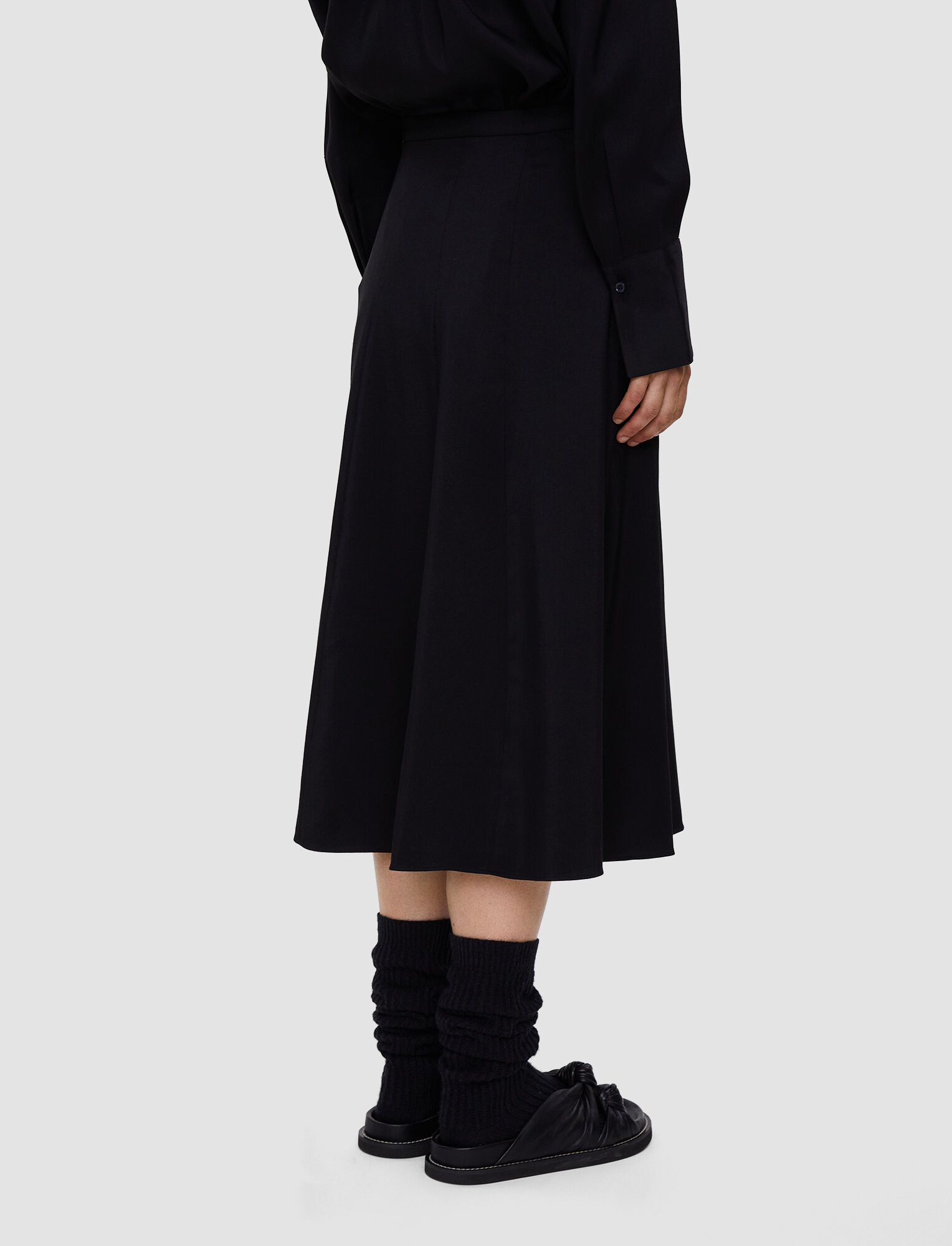 Joseph, Wool Silk Gazar Clement Skirt, in Black